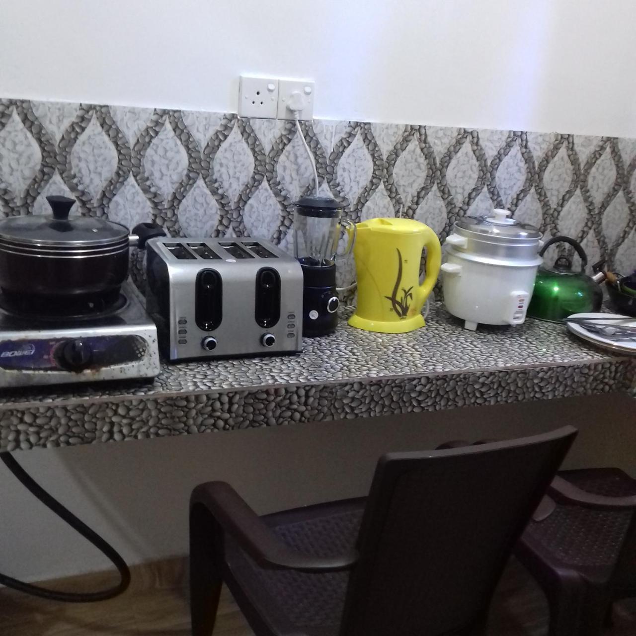 Rainbow Guest House Hikkaduwa Buitenkant foto