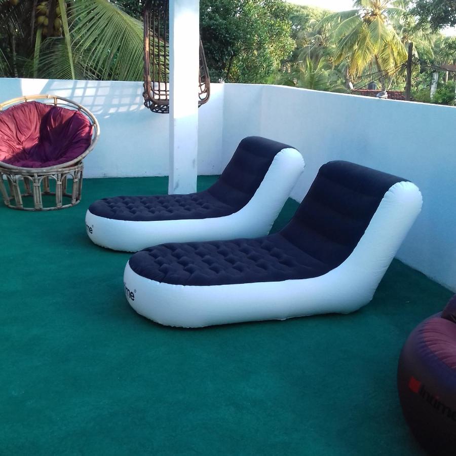 Rainbow Guest House Hikkaduwa Buitenkant foto